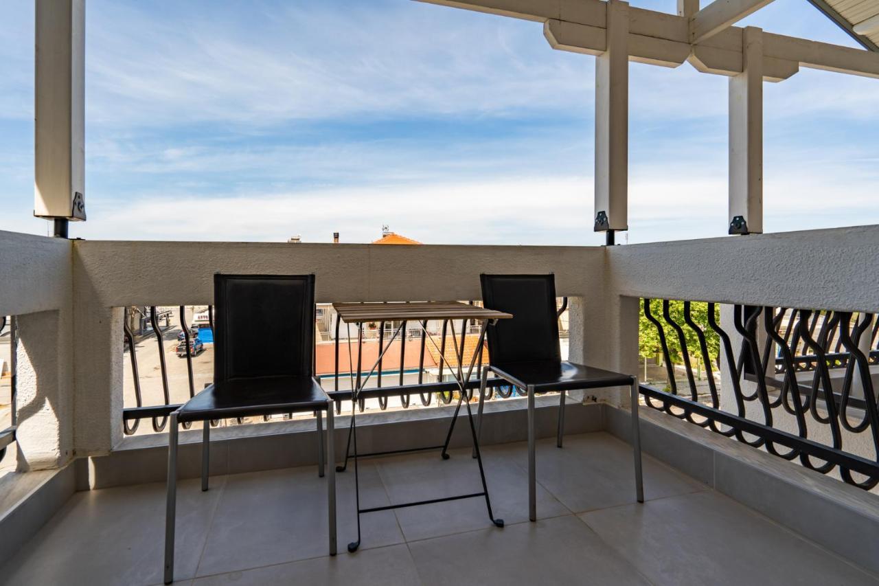 Bemyguest Comfort Zefyros Neoi Poroi Extérieur photo